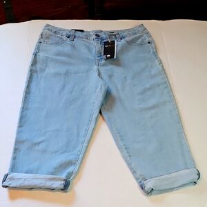 Style&co Denim Woman's Capri  Pants NWT